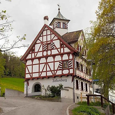 Hotel Restaurant Falkenburg *